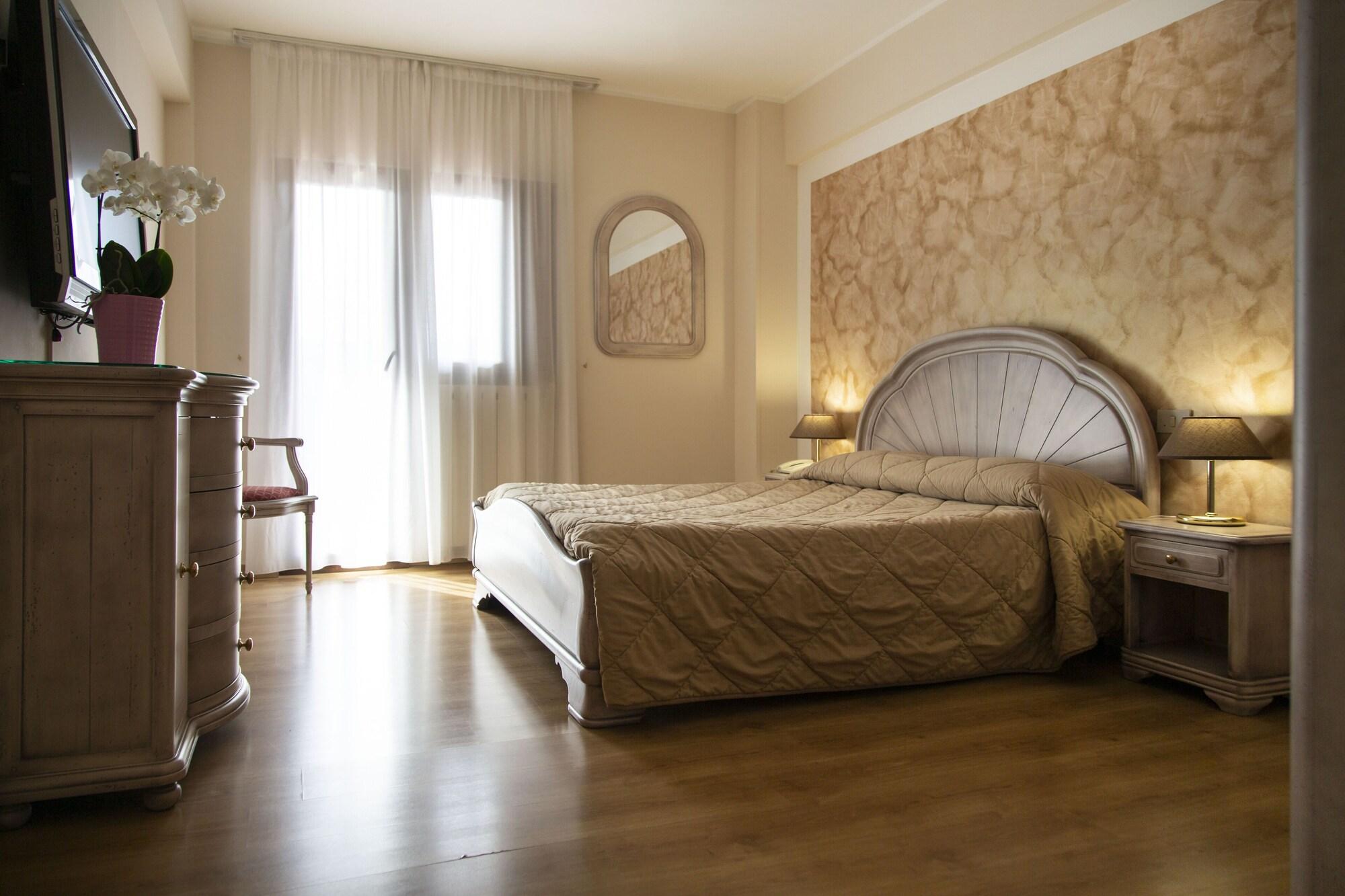 Grand Hotel Del Parco Pescasseroli Exterior photo