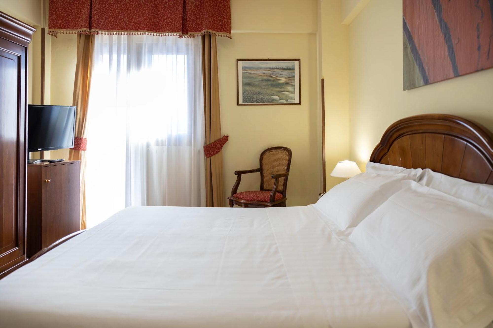 Grand Hotel Del Parco Pescasseroli Room photo