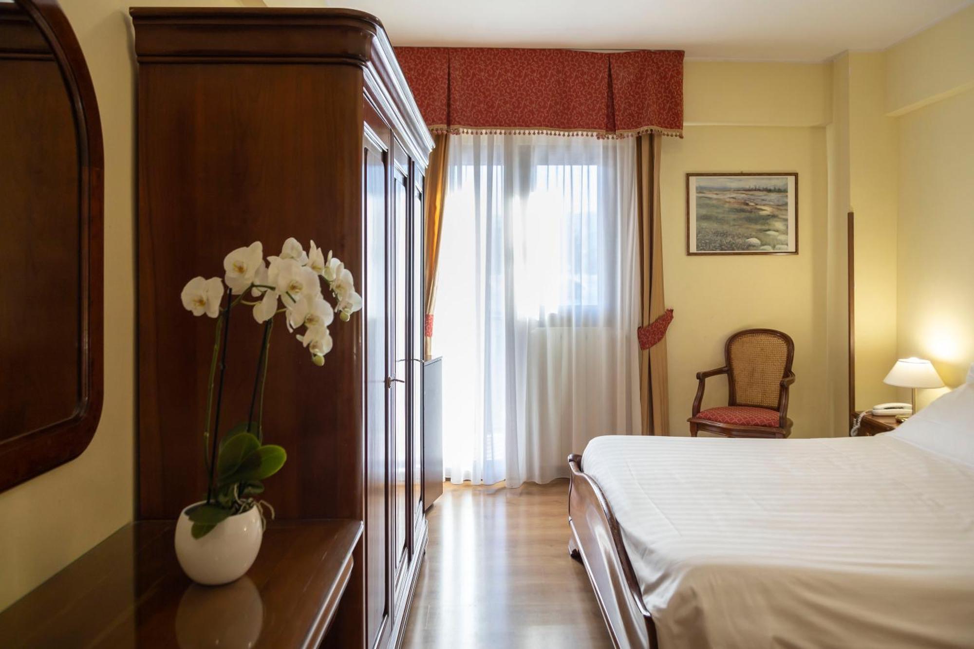 Grand Hotel Del Parco Pescasseroli Room photo