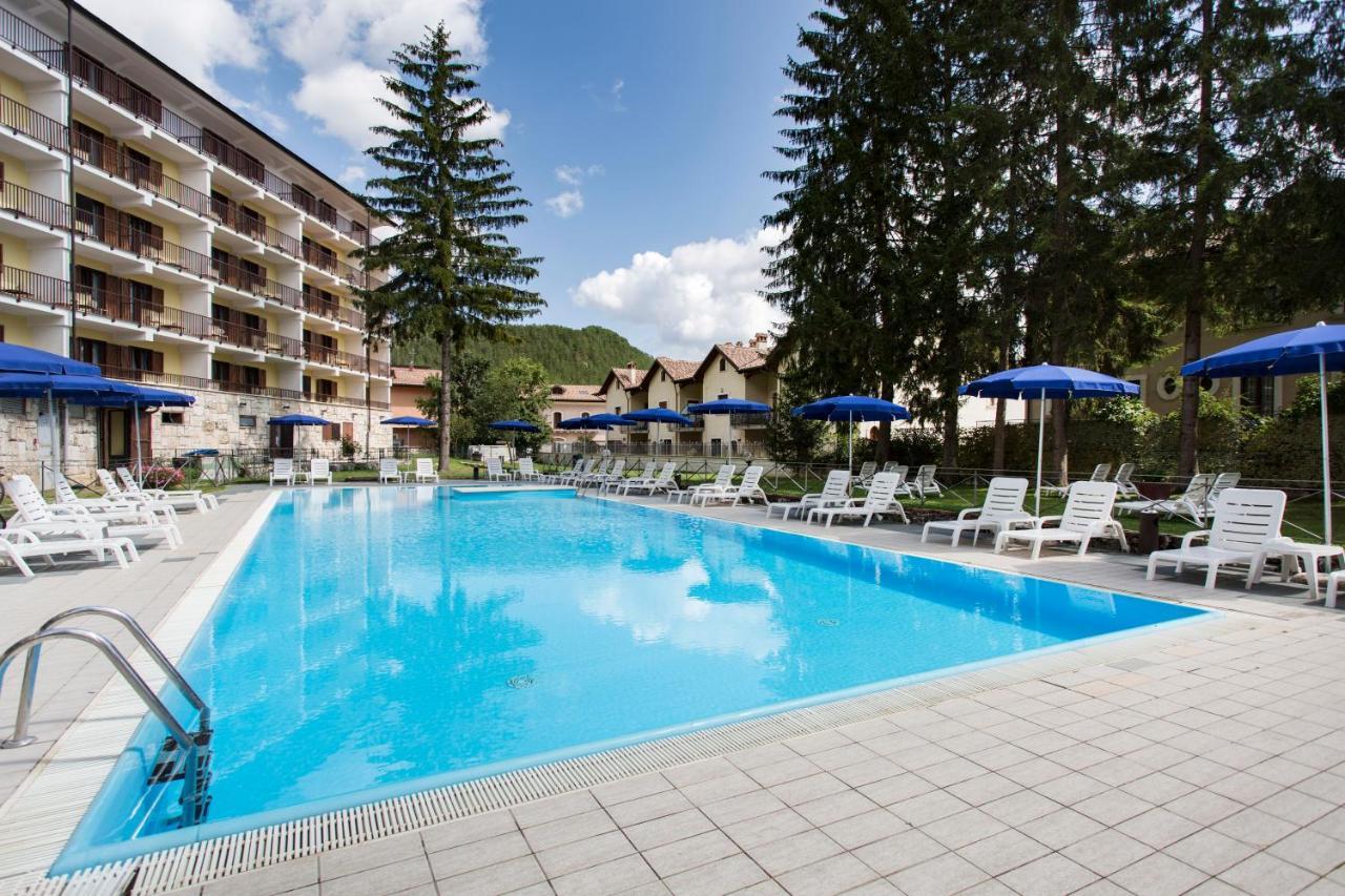 Grand Hotel Del Parco Pescasseroli Exterior photo